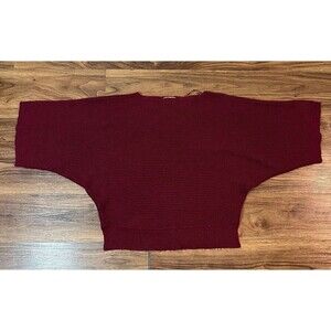 New York & Company Short Sleeve Sweater Knit Acrylic Red Shirt Women Size Medium